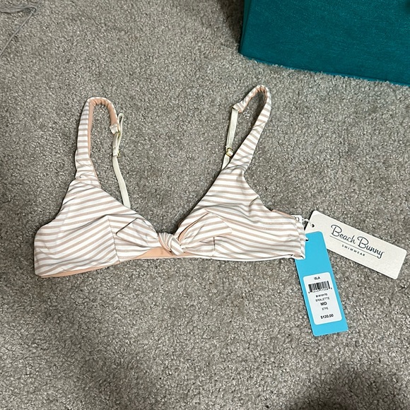 Beach Bunny ISLA bikini NWT TOP ONLY REVERSIBLE - Picture 3 of 5